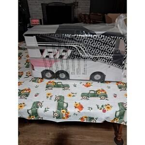 Rainbow High World Tour Bus & Stage With Working Lights